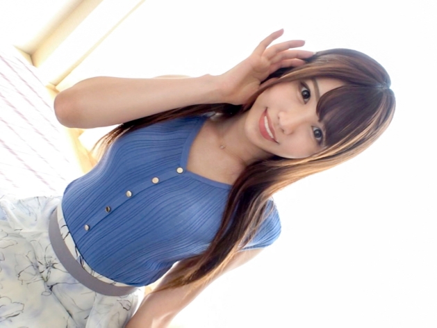【スレンダー美人の淫乱娘】『もっと突いて…』スタイル抜群の美女が、エロすぎる本性を露わに！ビンビンの男根で激しく突かれ、感じまくる姿は必見！キレイなカラダを震わせ、乱れまくる様子は超興奮モノ♡