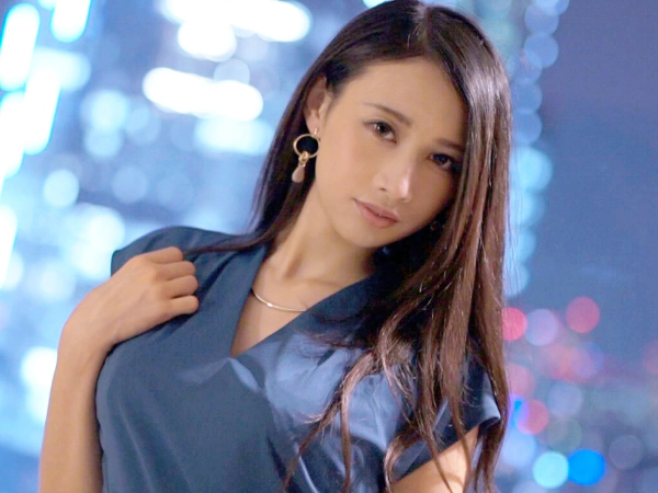 【大人の色気ムンムン♡】 スケベなお姉さんが本性全開！ 妖艶な美ボディをくねらせ、快楽の虜になる！