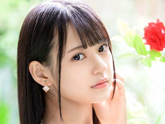 【絶対的美少女】「もっと、ちょうだい！」キラキラ輝く瞳で見つめられながら、乱暴チ○コを20歳のキツキツマ○コに挿入！
