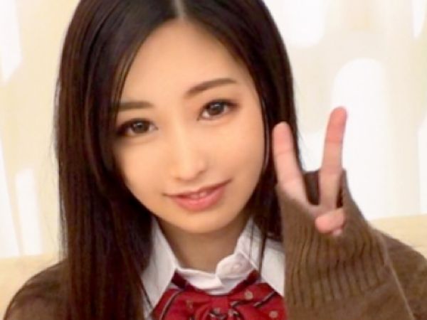【低身長】「上下のお口を同時に刺激…」体型はミニマムだけど声はハスキーなギャップが魅力の淫乱娘！！