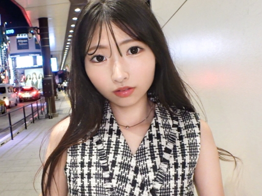＜素人即ハメ＞服の上からタッチしただけでパンティ濡らしちゃう敏感少女にチンポびんびん物語♡白濁した本気汁を堪能しました…