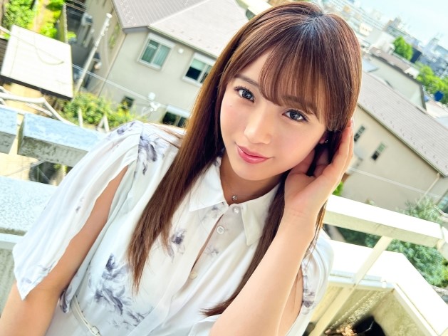 【敏感ボディの美少女】 清楚な美巨乳娘が潮吹き絶頂！ 性感帯を責められ、エロく乱れまくり♡