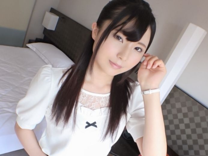 【素人】「立ってる…♥」勃起チンポを見て発情///清楚ビッチっ！初々しすぎる女の子がハメ撮り！