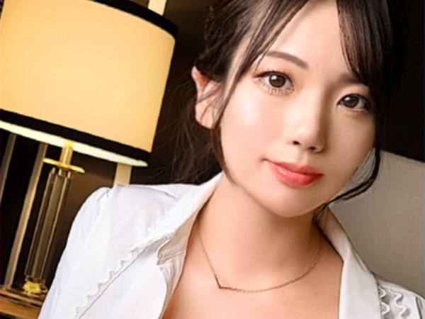 【淫乱スーツ痴女】「めちゃくちゃにして♡」エロい美人すぎな受付嬢の杭打ちピストンで絶頂！抜けたら自分で挿入しちゃう！