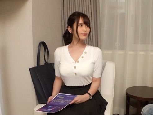 【クラブ帰りエロ人妻】「こんなに感じてる…♡」清楚な顔して巨乳が揺れる！クラブで盛り上がった末の濃厚SEX！