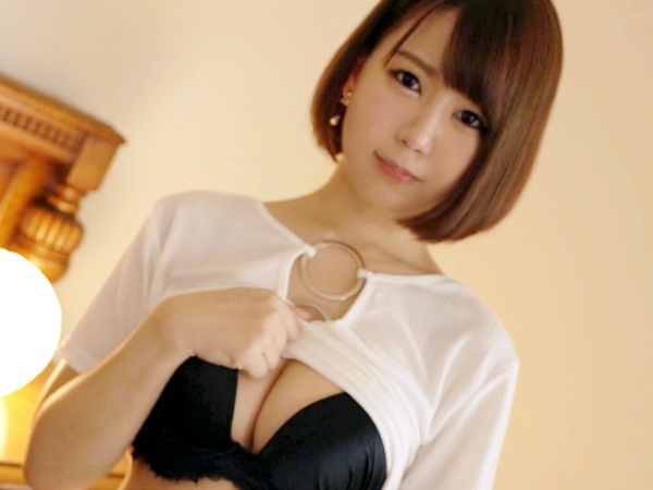 【ご奉仕お姉さんの極上テク】『気持ちよくなって…』尽くしたがりな美巨乳お姉さんがチ●ポを丁寧にフェラ＆パイズリでご奉仕！愛撫でトロトロになったマンコが我慢の限界で欲しがる！！