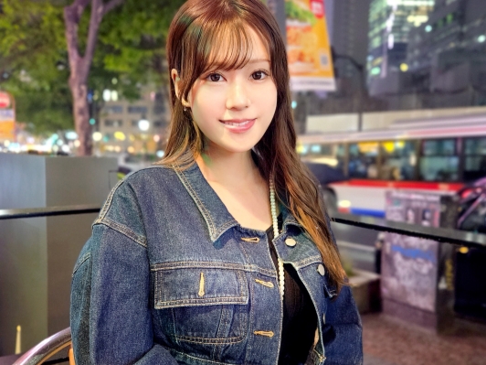 【巨乳美少女の誘惑】ムチムチボディがエロすぎる！！巨乳ちゃんがエチエチな格好で誘惑♡勃起チンコを濃厚セックスで包み込み、快感に溺れる！！