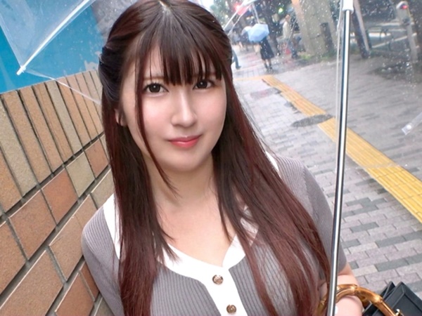 【巨乳素人】まともそうな女程エロいって言うね！無理めなお願いだって受け入れちゃってデカパイ揺らしてるのエッチじゃんか！