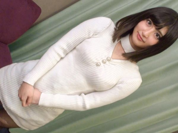 【静岡の美人さん大胆ナンパ】『えっ、本当に…？』超可愛い素人娘がまさかのHな誘いにノリノリ！街中で声をかけたら、予想外のエロ展開に！恥じらいながらも大胆なプレイで中出しまでOKしちゃう！