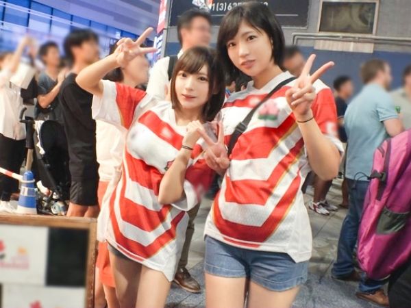 【スポーツ美女の熱狂4P】『勝ったら何でもする!』ラグビー応援美女2人が祝勝会でホテル乱交!汗と歓喜のスクラムでイキまくる!スポーツ女子の隠れたエロさが爆発する激アツファック!