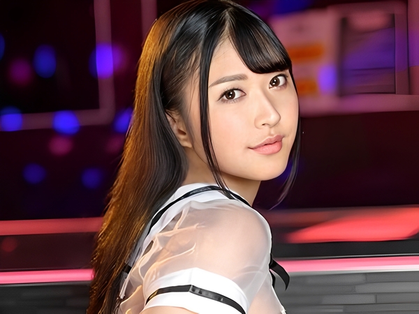 【巨乳ピンサロ嬢の過激サービス】『いっぱい気持ちよくなって♡』巨乳美女がピンサロで本番解禁！連続ピストンで激しく突かれ、その後、じゅるじゅるとチ○ポをしゃぶり、最後は美巨乳を揺らしながら絶頂！