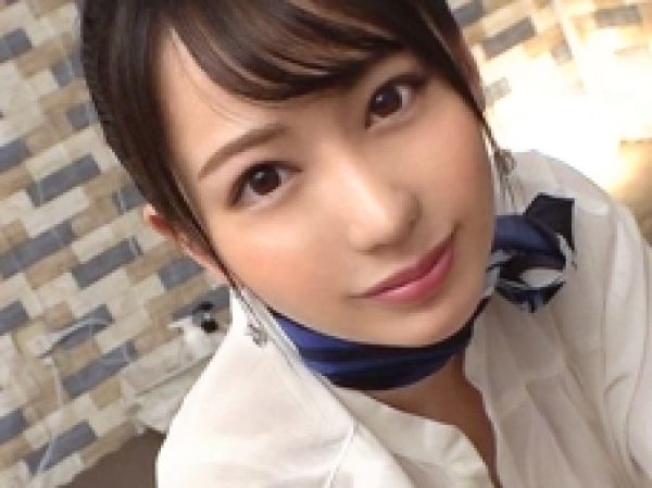 【敏感すぎる美人セラピスト】『ダメ…漏れちゃう!』清楚系美女が3Pで大洪水!激ピスに耐えきれずビクビク痙攣♡失神寸前の快感でお漏らし連発!清楚な顔してエッチな体質がヤバい!!