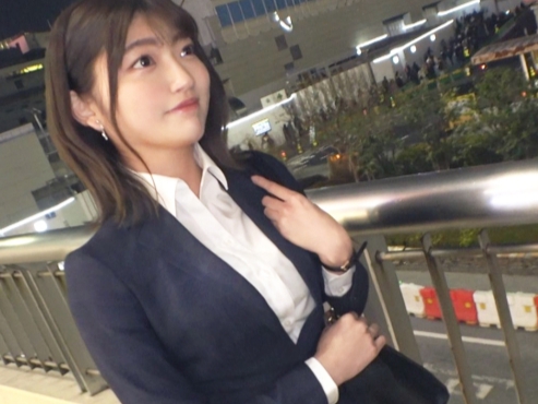 【スーツ姿のOLをゲット】『仕事終わりに一発…』パンスト美脚のOLお姉さんをナンパ！オフィスで溜まったストレスをエロい腰使いで発散する大人のセックス♡