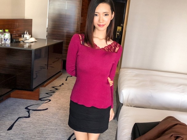 【素人】『…いっぱい出てるぅ…♡』顔面100点満点のスレンダー美女のフェラチオ＆騎乗位はザーメン発射不可避！