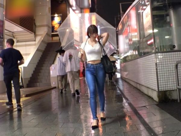 【Gカップ美巨乳娘の復讐SEX】『彼氏の浮気、許せない…』スレンダー美女が浮気の仕返しに他人棒を咥え込み、彼氏への怒りをぶつけるように激しく腰を振る！！