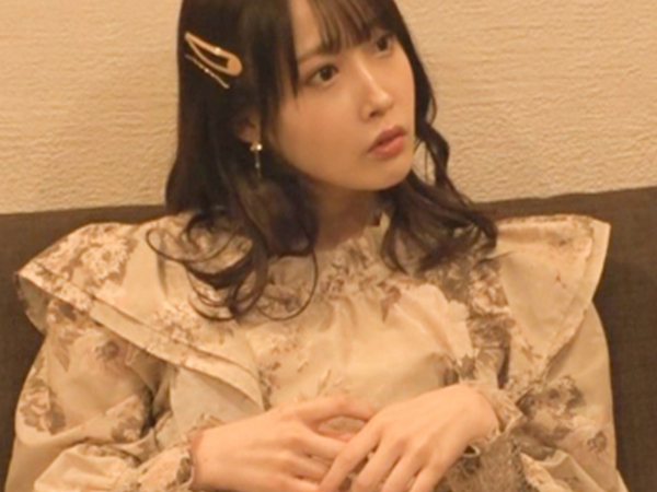 【幼馴染の危険な成長】『気づいてないでしょ？』スレンダー美女に成長した幼馴染を隠しカメラで盗撮！無防備なフェラから生挿入まで、全部録画しちゃった♡