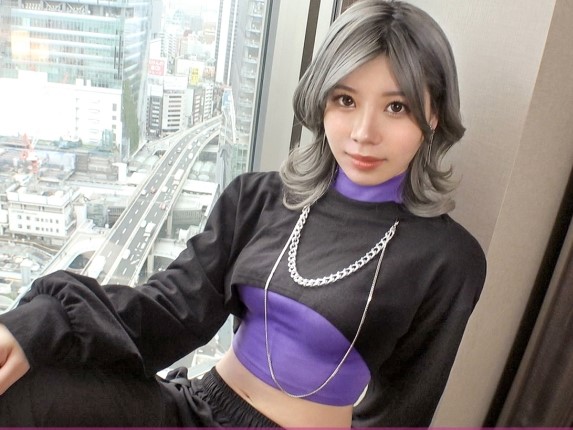 【美女素人】なかなかこのタイプの女ってセックス見れるの珍しくないです？銀髪綺麗系女子の身体は？感じ方は？興味ちんちん！