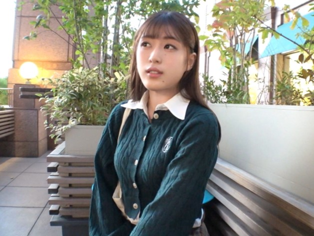 【アニメ好きJDの裏の顔】『早く…入れて…』大人しそうな美人女子大生が、実はエッチなムッツリ女子！チンポを欲しがる本性丸出しで、喘ぎまくる姿がたまらない！！