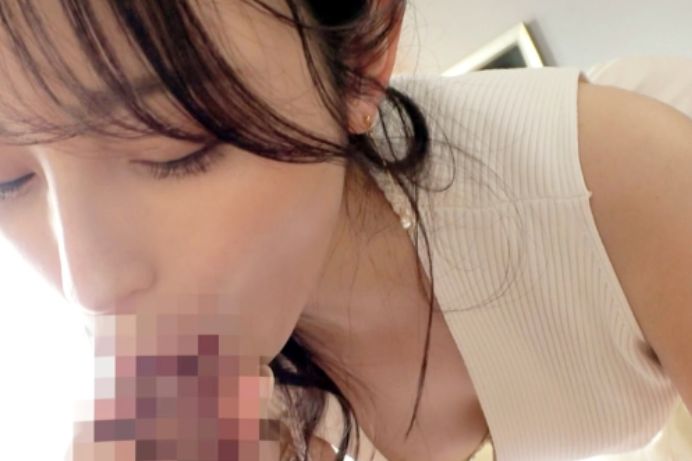 【ゴマキ似お姉さんの乳首解禁】『見ないで…恥ずかしい…』有名人のそっくりさんが乳首解禁！濃厚プレイで感じまくり、恥じらう姿がたまらない！！♡